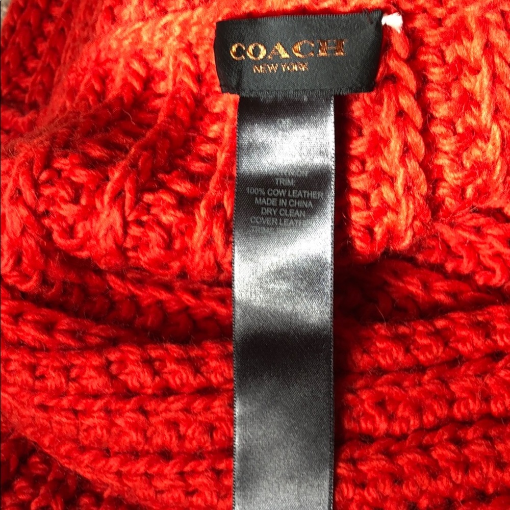 Wool scarf - Picture 3 of 5